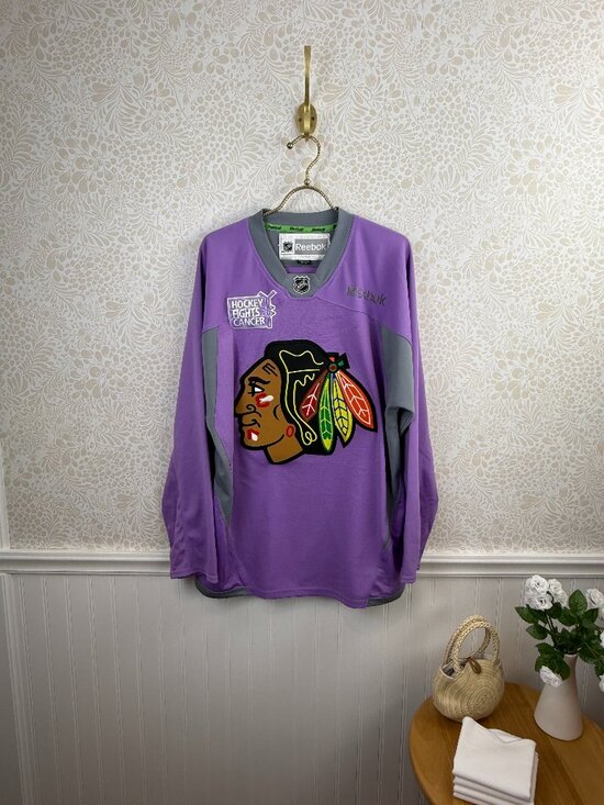 Reebok Other - Chicago Blackhawks Reebok NHL Men's Hockey Fights Cancer Jersey - Size - Small